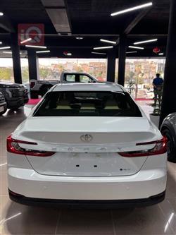 تۆیۆتا کامری